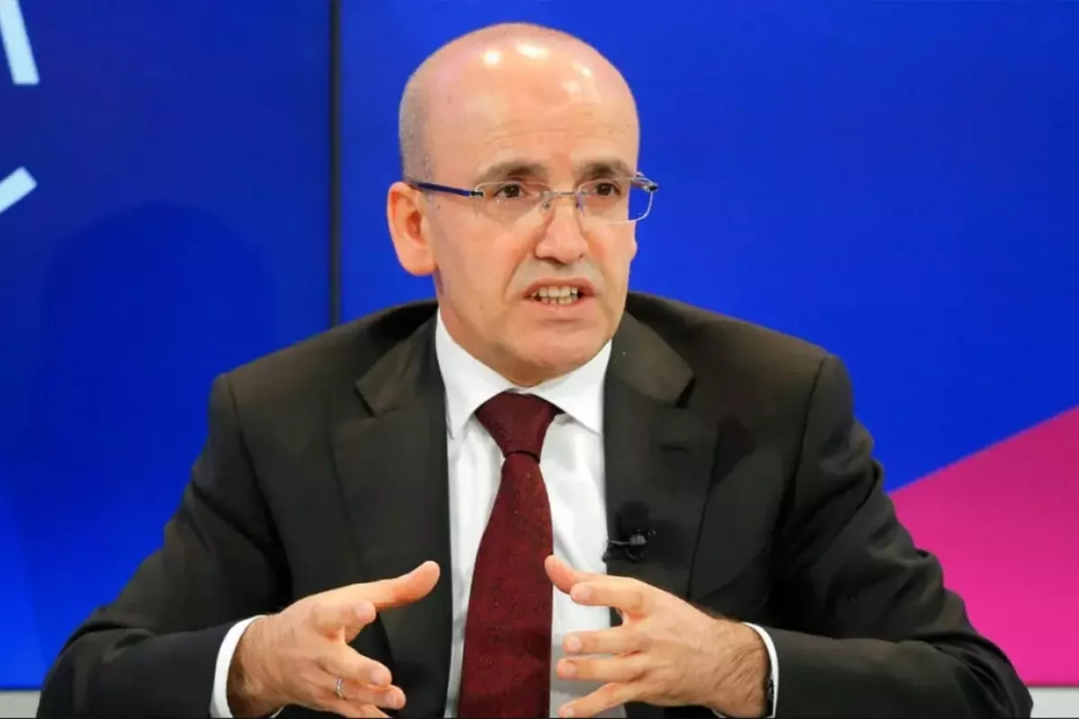 Bakan Şimşek’ten kayıt dışılıkla mücadele mesajı: Hasılatınızı biz gelmeden düzeltin