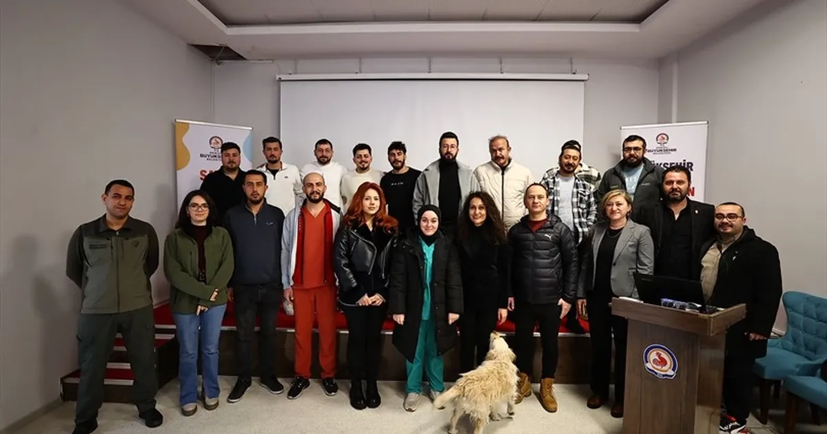 Denizli Büyükşehir’den ev hayvanı satışı yapanlara eğitim