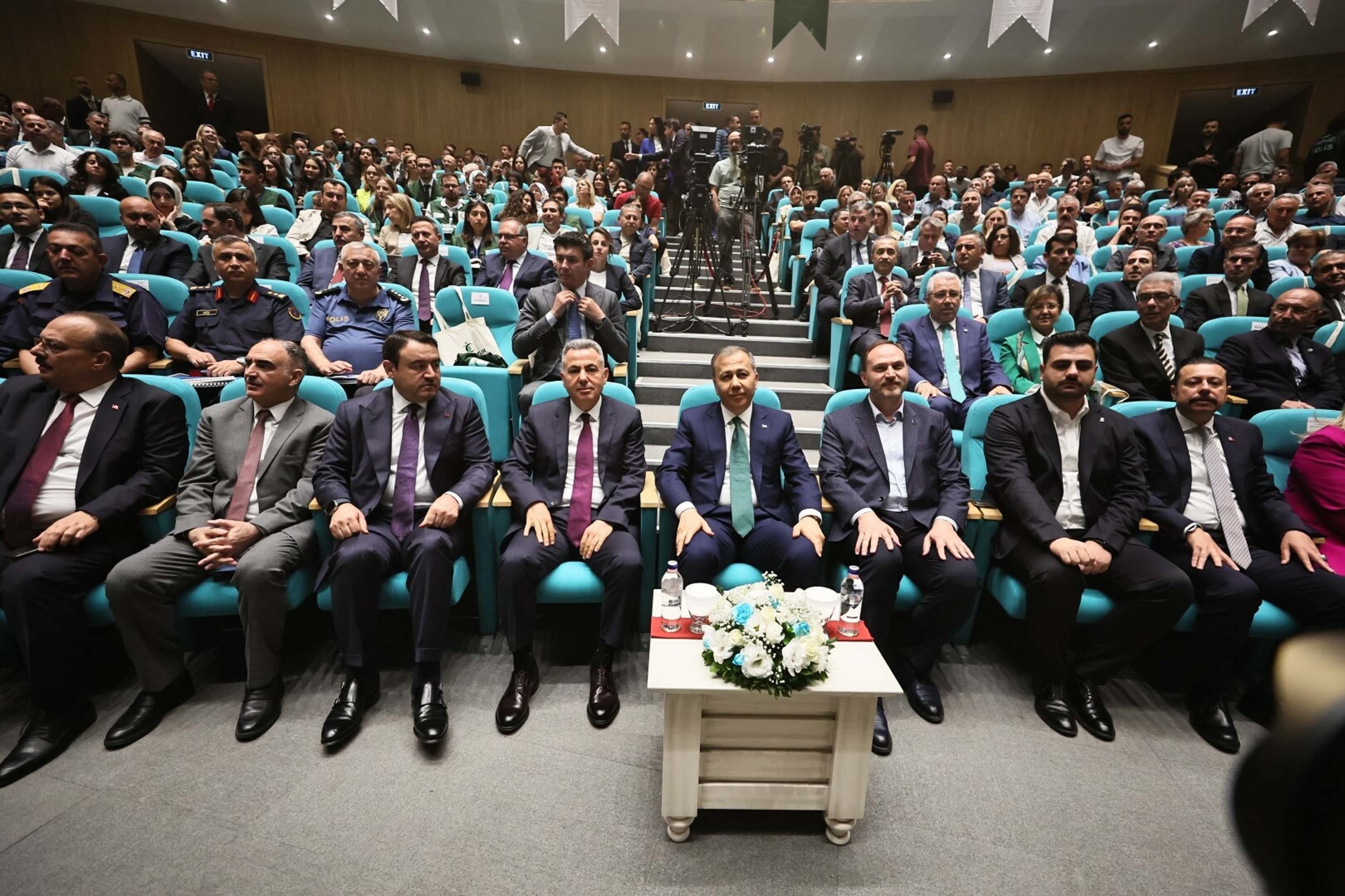 İçişleri Bakanı Ali Yerlikaya, Bağımsızlık Seferberliği açıklaması yapıyor.
