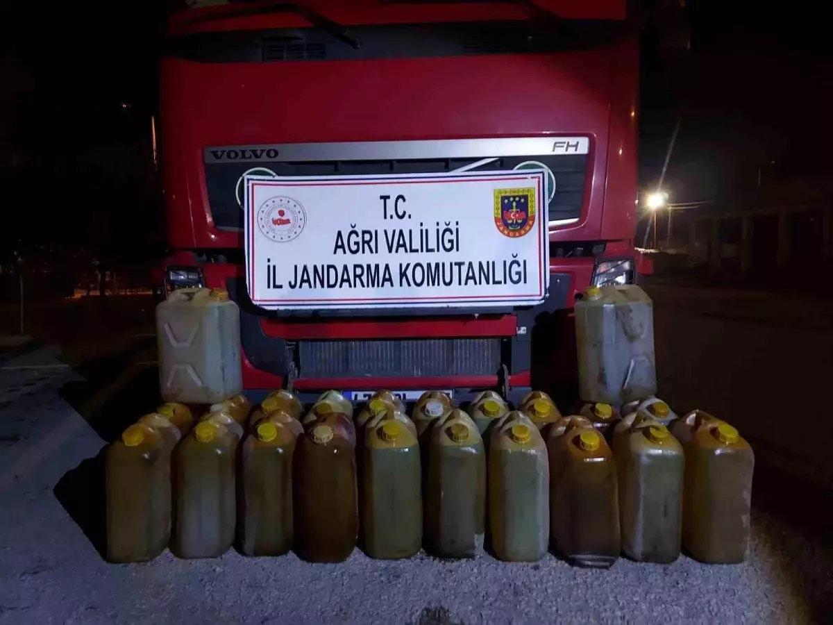 Ağrı’da Kaçak Akaryakıt ve Sigara Ele Geçirildi