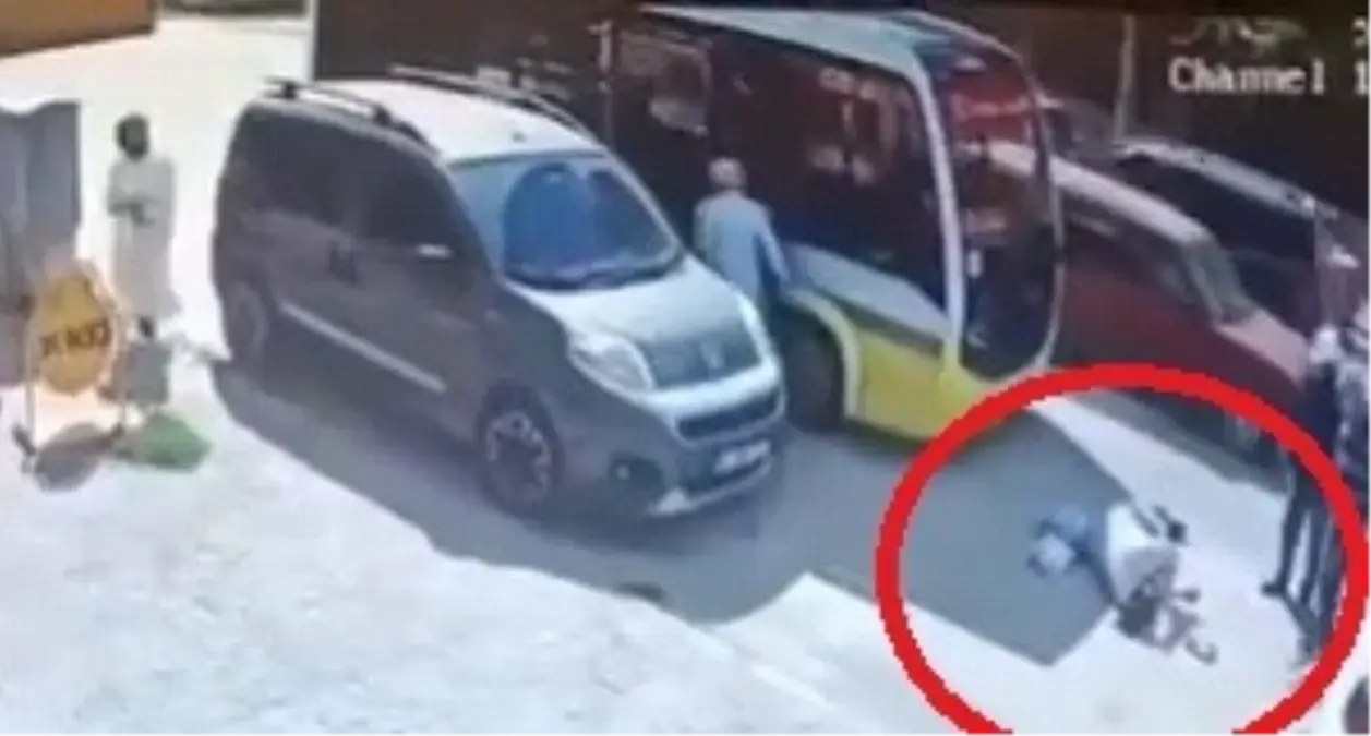 İnegöl’de Minibüs Çarpması: 1 Ağır Yaralı