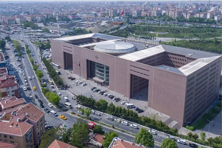 “Tanıdık savcı” şebekesine dava