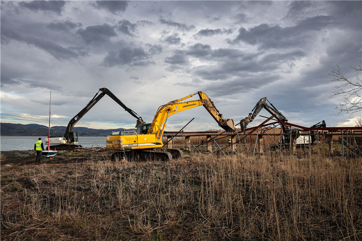 Saski Paylaştı: '6 Kilometrelik Hatta Kaçak İskele Ve Yapılar Kaldırıldı'
