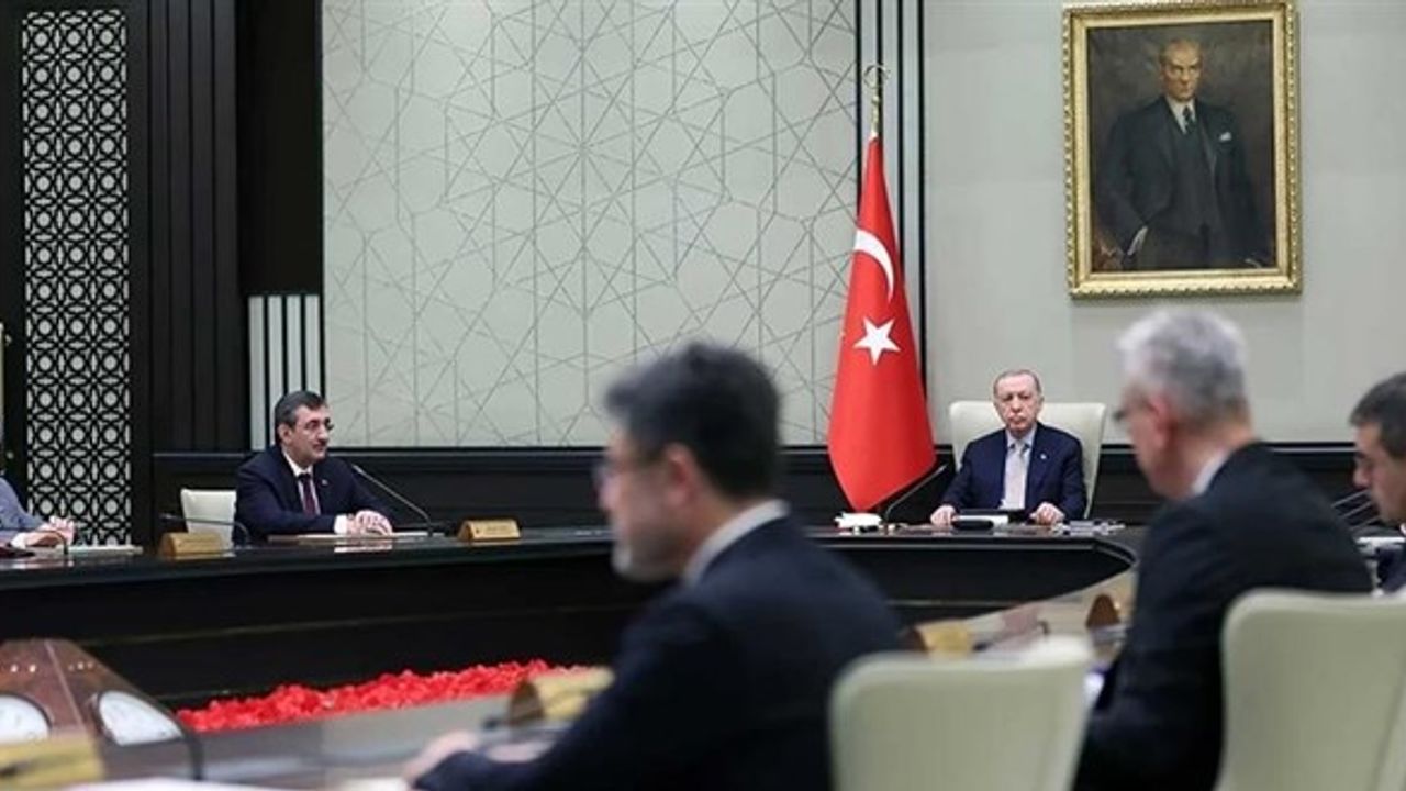 ABD-İran Gerilimi ve Suriye Gündemde: Kabine Yarın Beştepe’de Toplanıyor